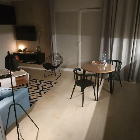 Apartment Limanowskiego 20/6 *